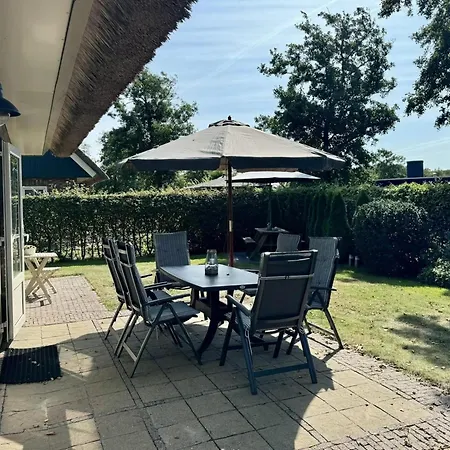 Дом отдыха With Scenic Garden