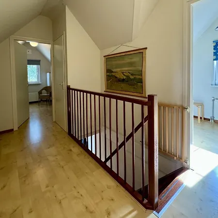 Semesterbostad Lavish Close To Sea, Beach, Forest Sint Maartensvlotbrug